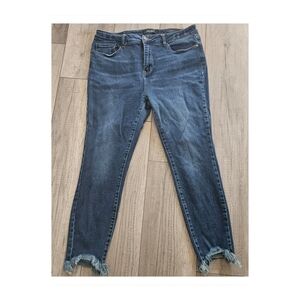 Judy Blue Super High Rise Distressed Hem Skinny Fit Stretch Jeans 15/32